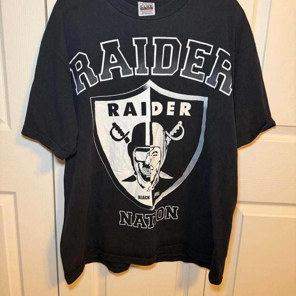 Pro Club Raiders Black Nation Graphic T-Shirt